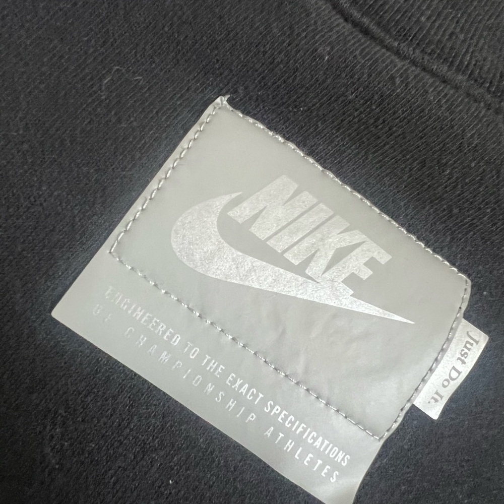 Nike Black Sweatshirt with side Button Details - Picture 7 of 8